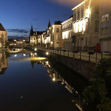 Studio Medieval City Center At River De Leie 헨트 외부 사진